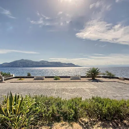Le Sul Lido Di - Isola Salina *